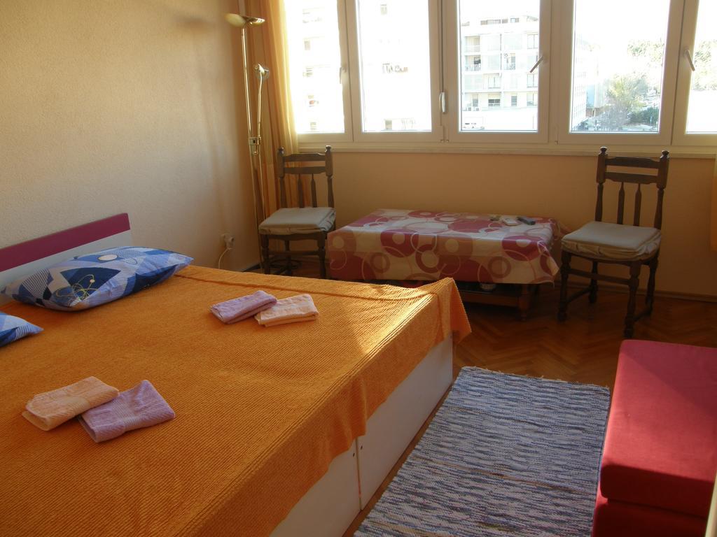 Neva Rooms Split Exterior photo